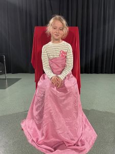 Zespół DO GÓRY - zdjęcie dziewczynki