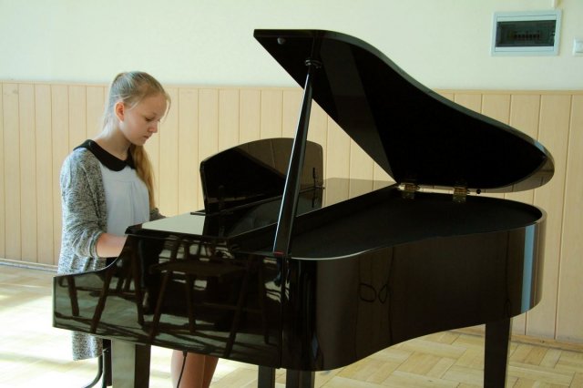 Poznański Konkurs Instrumentalistów - Solistów, 9 kwietnia 2015r., organizator: MDK2 (Iwona Różalska)