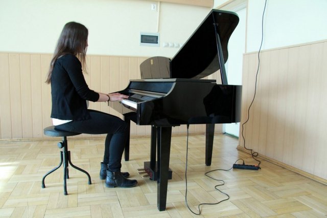 Poznański Konkurs Instrumentalistów - Solistów, 9 kwietnia 2015r., organizator: MDK2 (Iwona Różalska)