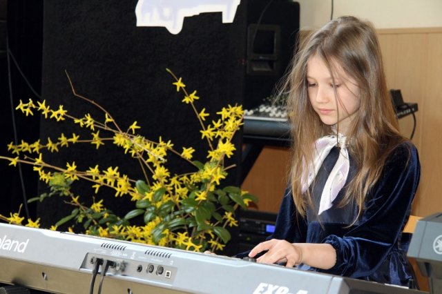 Poznański Konkurs Instrumentalistów - Solistów, 9 kwietnia 2015r., organizator: MDK2 (Iwona Różalska)